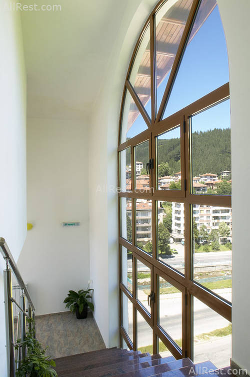 Makrelov Hotel 5
